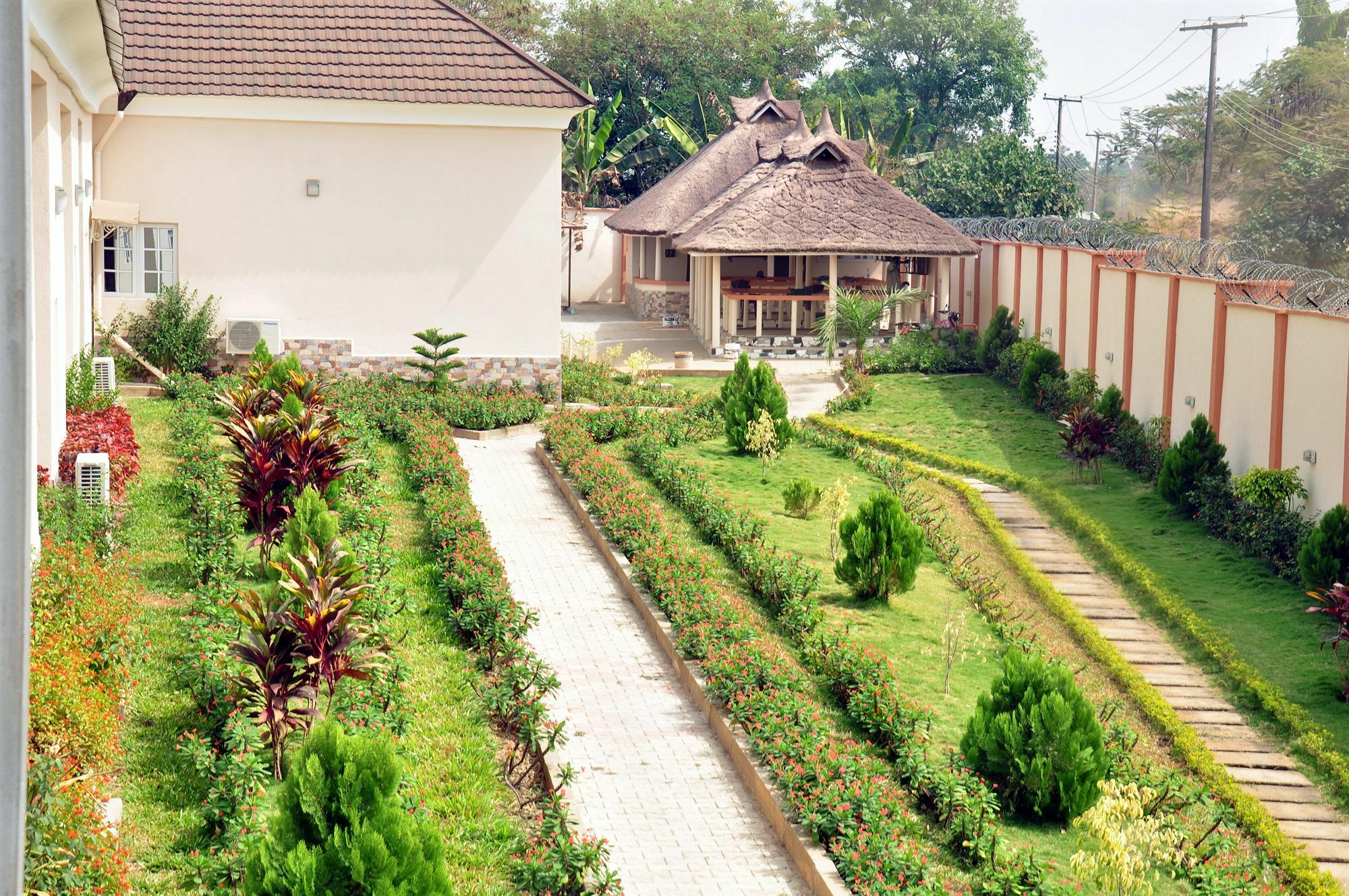 Hemas Hotel Abuja Exterior foto